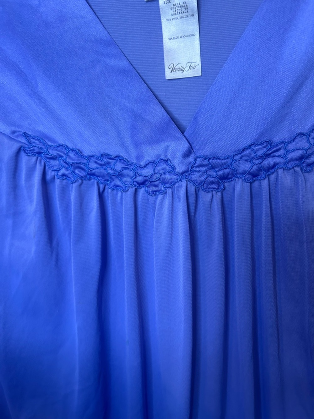 Vanity Fair Lavender V-Neck Sleep Chemise with Braided Trim perkiwinkle - Picture 3 of 4